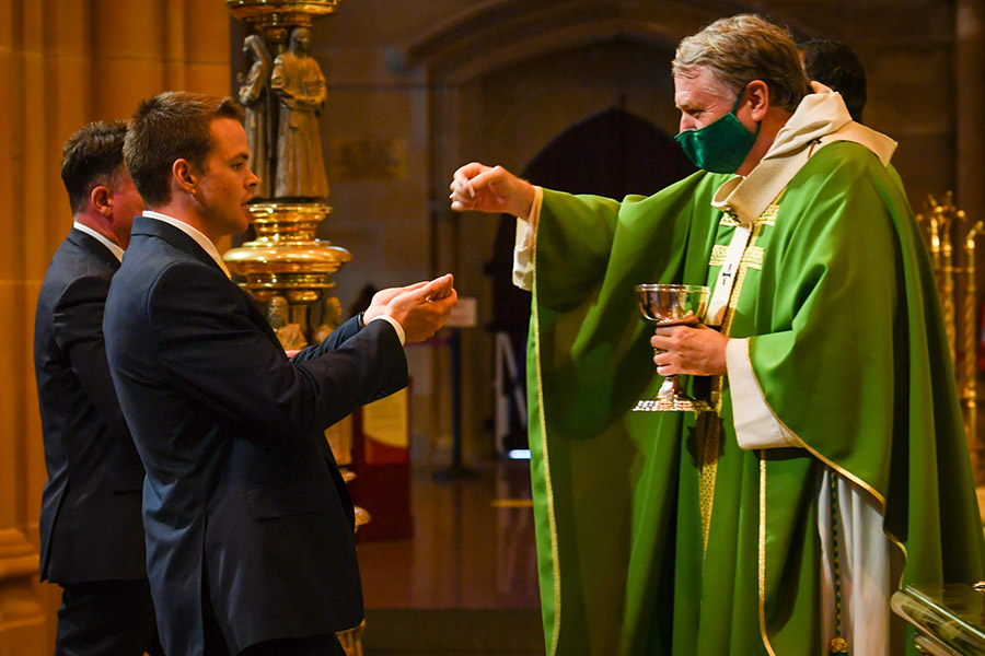 Commissioning Mass for Sydney Catholic Schools first-year teachers at St Mary's Cathedral